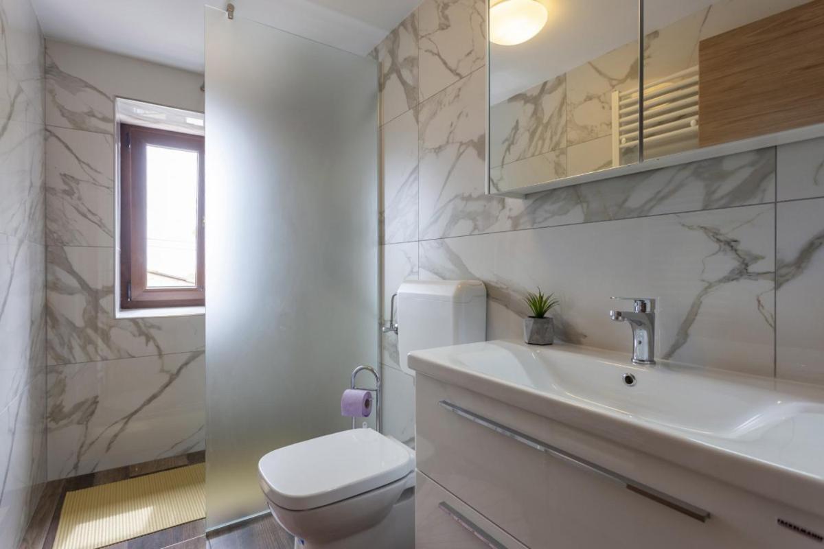 Villa Vita In Porec - Haus Fuer 6-8 Personen Kaštelir Exterior foto